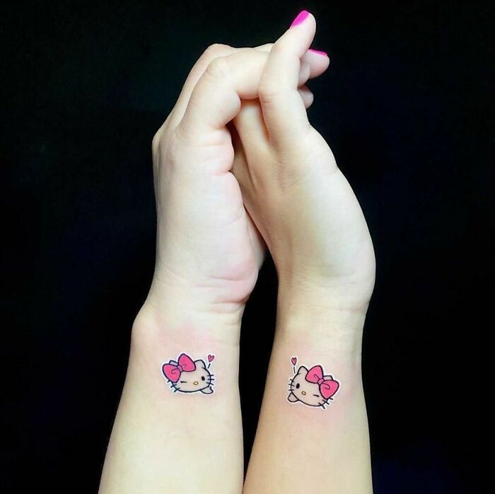 Tatuagens Hello Kitty da melhor amiga