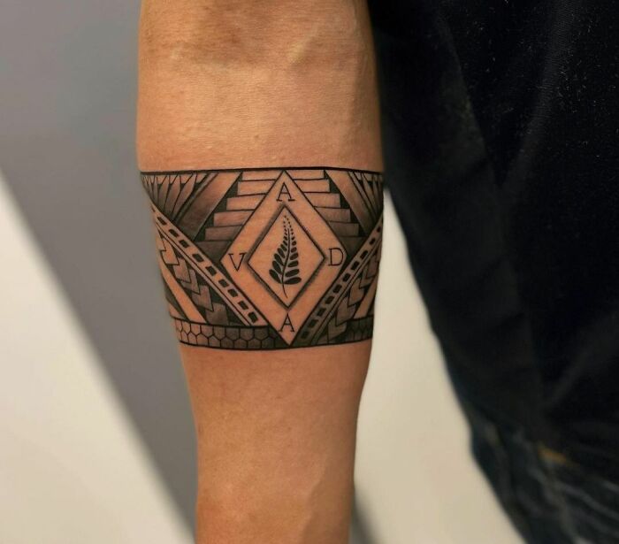 Maori Armband