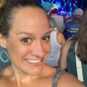 lauren_e_cormier avatar