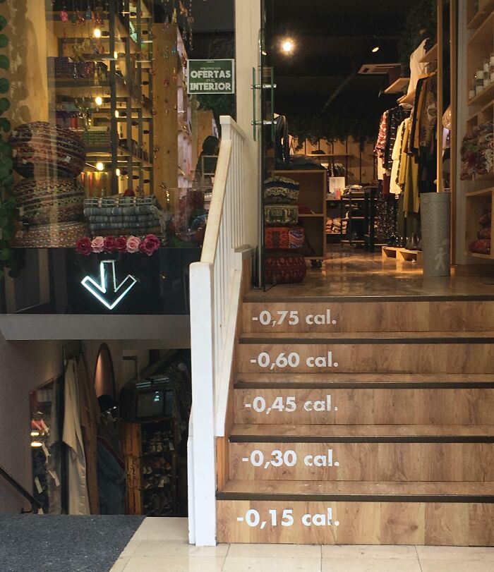 This Shop In Spain Shows Calories Lost Per Each Step You Take