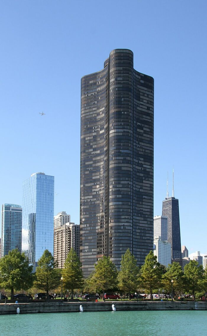 Lake Point Tower At Chicago, Il By Schipporeit And Heinrich, (1968)