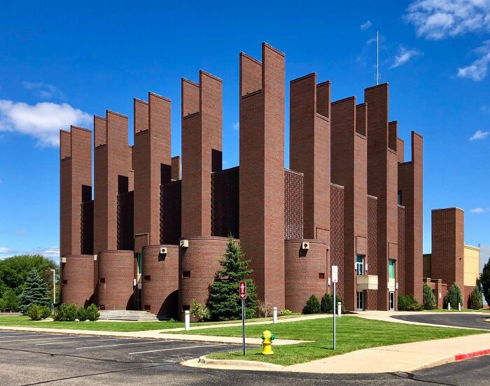 Former Cathedral Of Christ The King, Portage, Michigan, By Irving W. Colburn (1968)