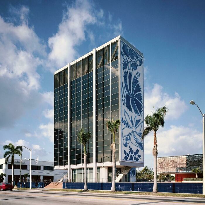 Bacardi Buildings, Miami, USA, Designed By Enrique Gutierrez In 1963