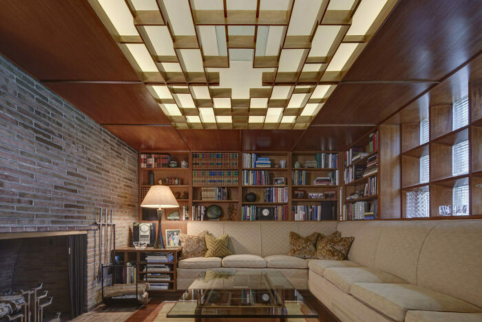 Living Room In The Charles And Ingrid Kobel House, Grosse Pointe Farms, Michigan, USA, Designed By Eliel And Eero Saarinen In 1939