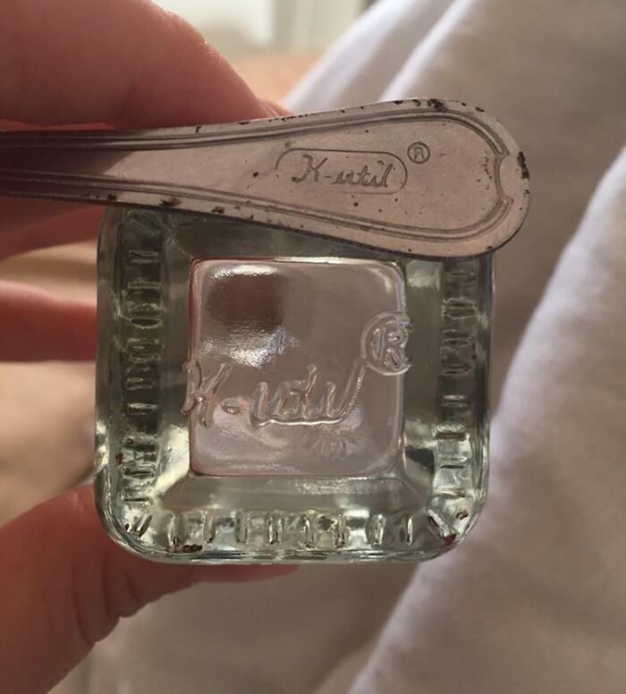 This 30-Year-Old Spoon And A Little Bottle I Bought Yesterday Are Made By The Same Brand Somehow