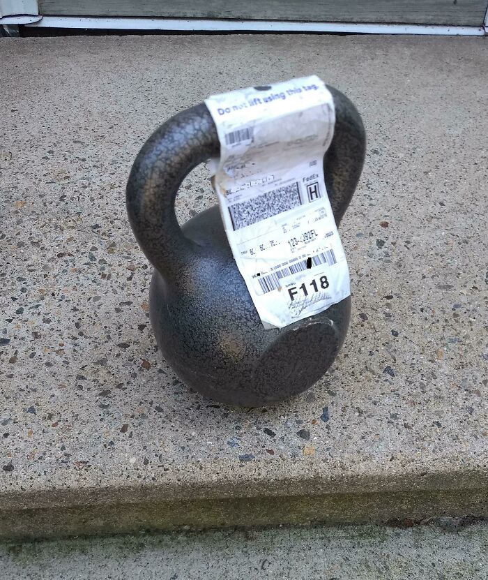 Walmart Shipped A 90lb Kettlebell With No Packaging At All To My Home