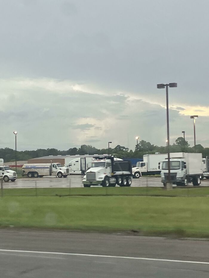 Saw A Cloud That Looked Like Obama, (Louisiana)
