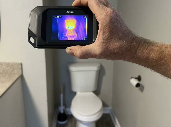 Found Out Through Home Inspection That The Toilet Is Plumbed With Hot Water, Interesting Infrared Image