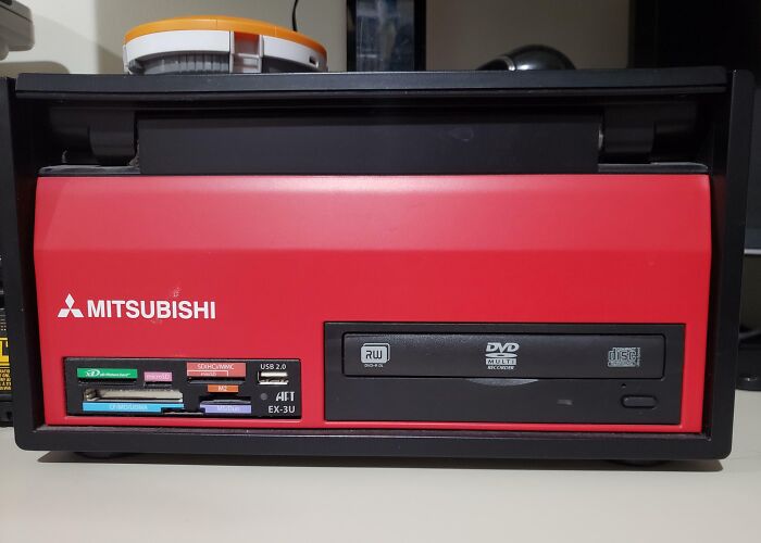 This Mitsubishi Computer