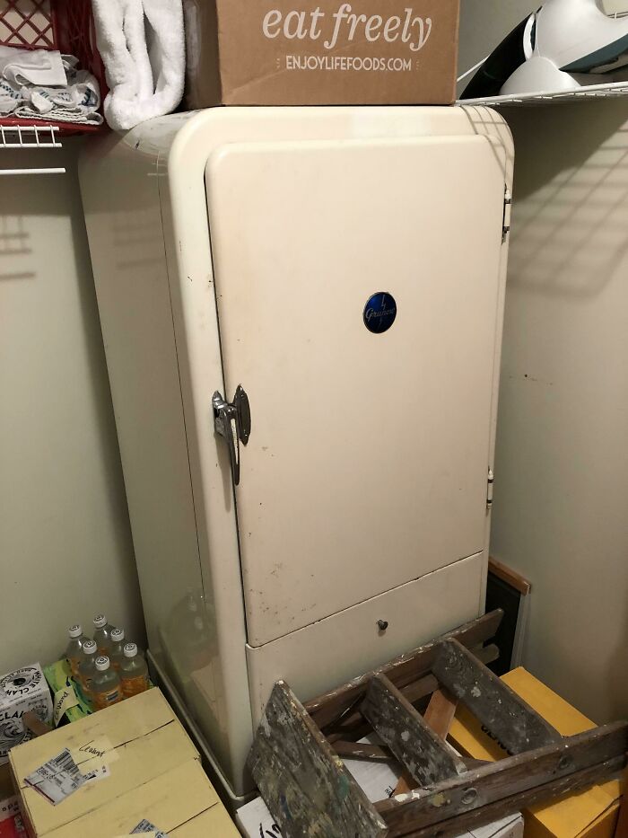 Happy Birthday To Our Refrigerator That Turned 99 Years Old This Month! She’s Still Going Strong