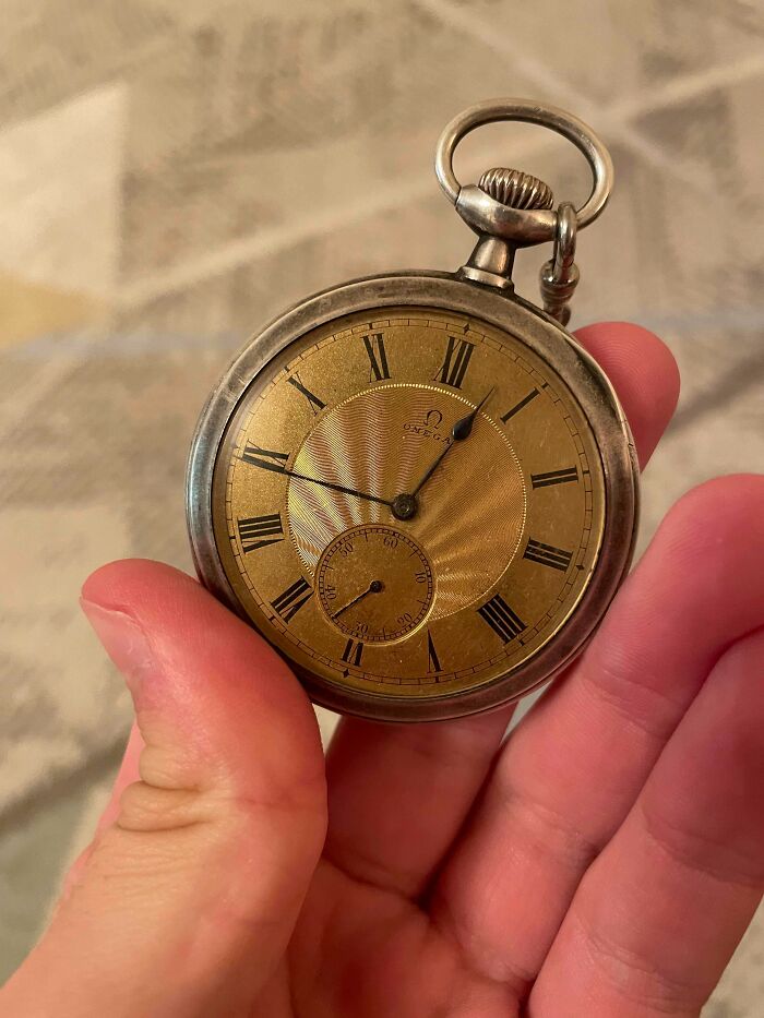 Reloj de bolsillo de 122 años que me regaló mi abuelo, todavía funciona como un encanto con las piezas internas originales