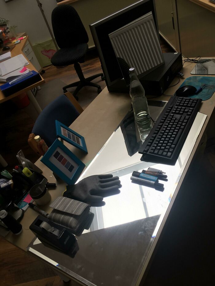The Office Staff Where I Work Had A Meeting About My Hand Mirror (Which I Allegedly Used Too Much) So I Turned My Desk Into A Mirror