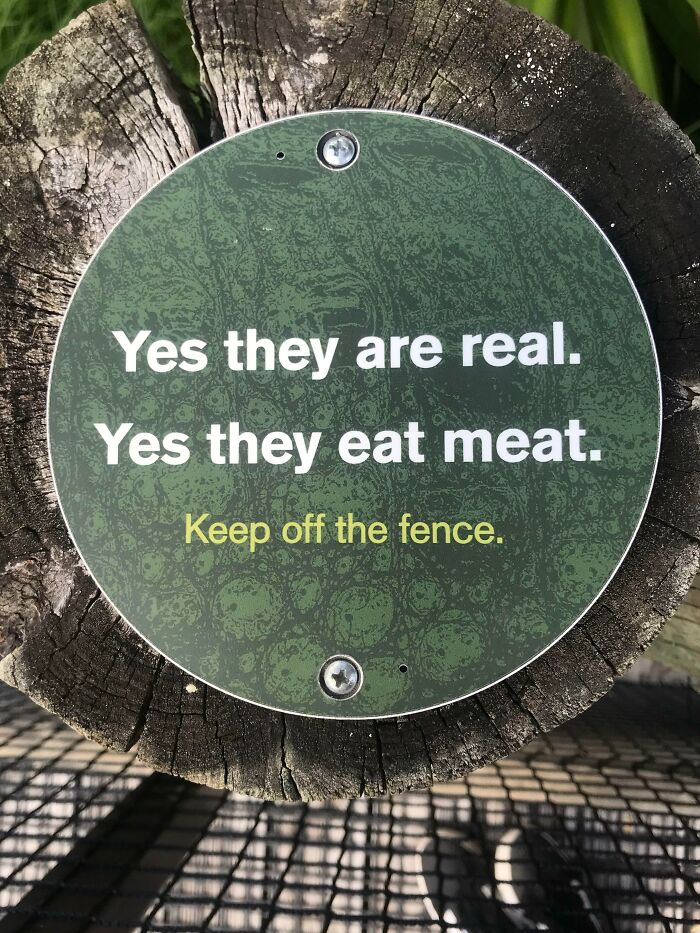 This Sign At Auckland Zoo