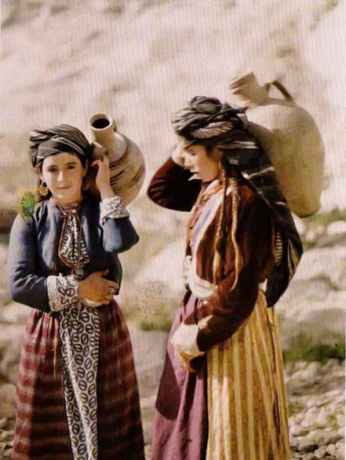 [may 11, 1917] Kurdish Girls Carrying Water, May 11, 1917