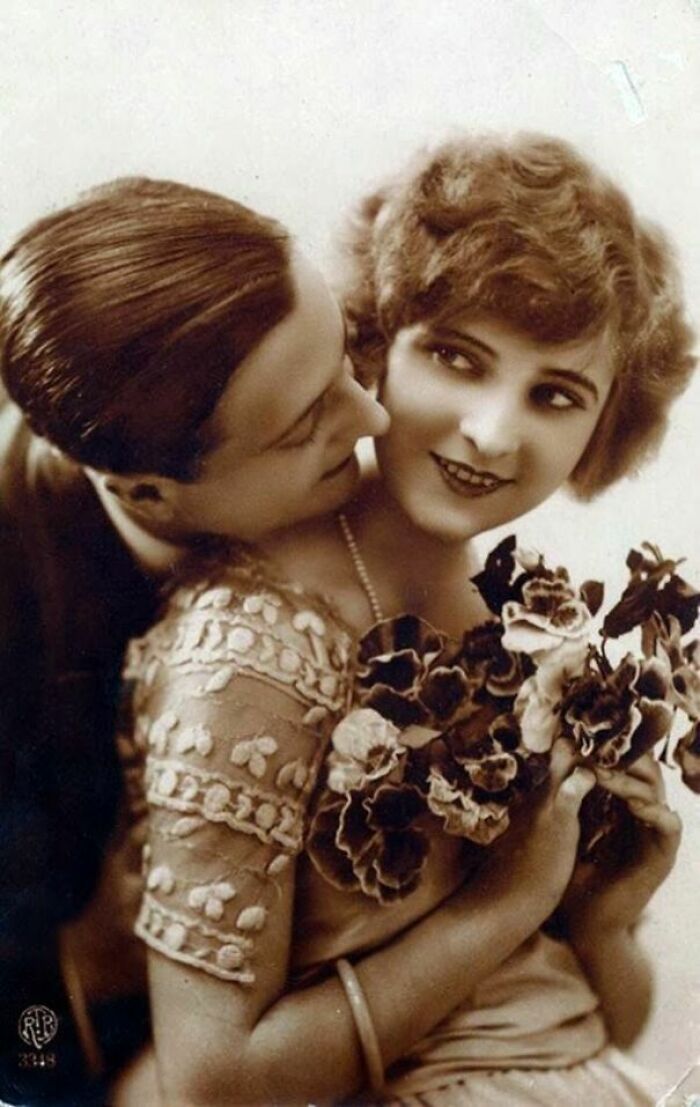 [april 3rd, 1920] In One Of The Great Celebrity Marriages Of The Year, Novelist F. Scott Fitzgerald And Flapper Zelda Sayre Were Married In New York City, Eight Days After The Publication Of His Bestselling Novel, "This Side Of Paradise"