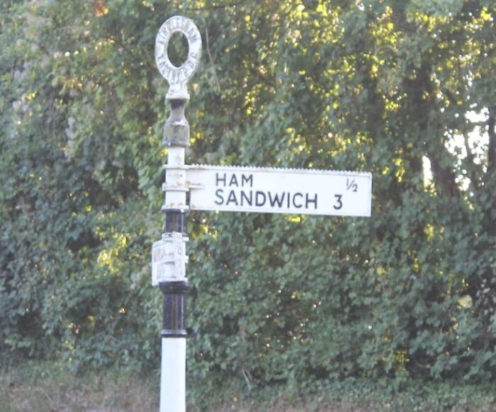 Road Sign I Saw In Kent In 2019