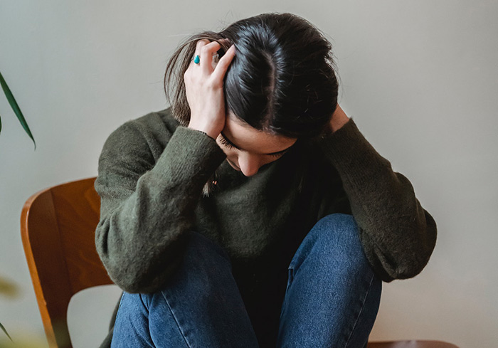 "How Very 1950s Of You": Woman Gets A Reality Check After Taking Husband's First Class Seat And Making Him Fly Coach "How Very 1950s Of You": Woman Gets A Reality Check After Taking Husband's First Class Seat And Making Him Fly Coach