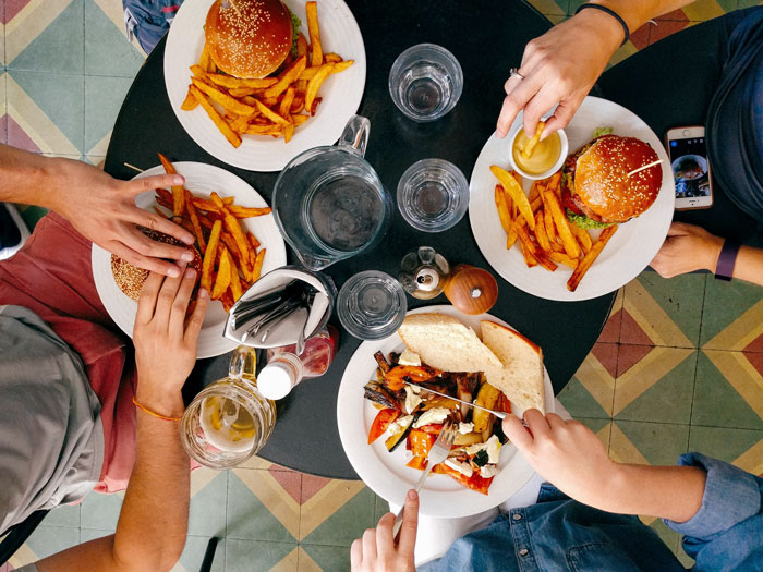 burger in the plates