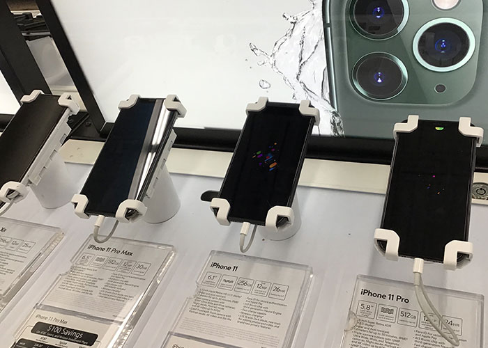 Apple Fined Over $2M And Forbidden To Sell iPhone 12 And Above In Brazil As They Come Without Chargers Apple Fined Over $2M And Forbidden To Sell iPhone 12 And Above In Brazil As They Come Without Chargers