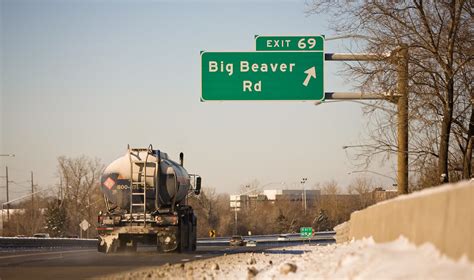 Big-Beaver-Rd-6320be5e8d4a6.jpg