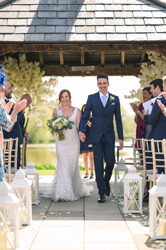 I Photographed A Wedding At Sandhole Oak Barn (15 Pics) I Photographed A Wedding At Sandhole Oak Barn (15 Pics)