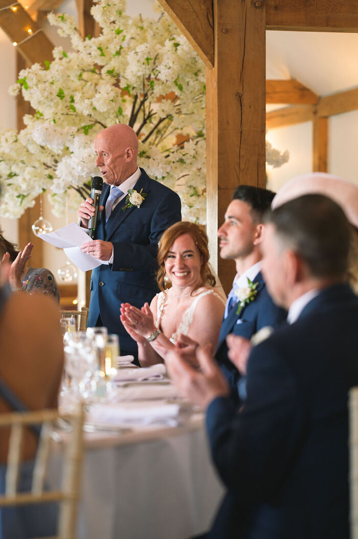 I Photographed A Wedding At Sandhole Oak Barn (15 Pics) I Photographed A Wedding At Sandhole Oak Barn (15 Pics)