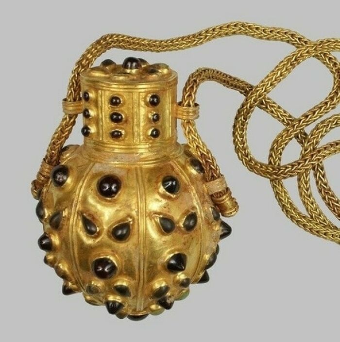 Roman Bottle-Amulet With Wicker Beading, 3rd-2nd Century Bc