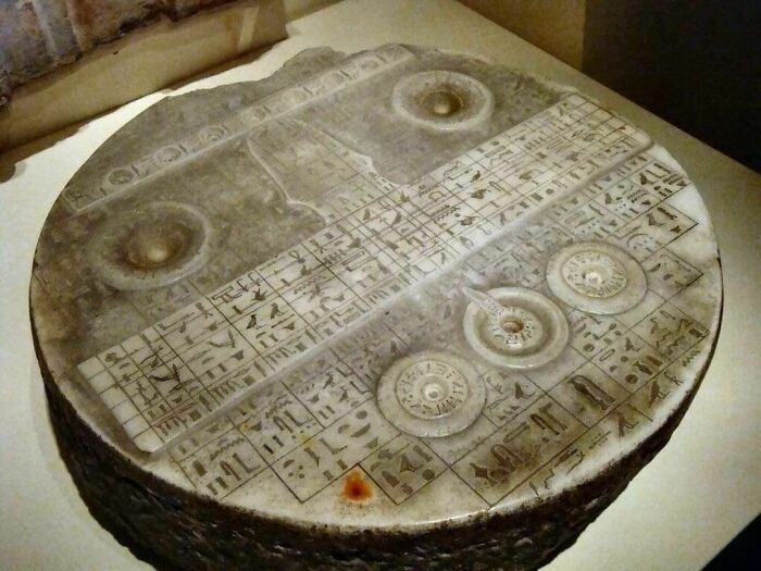 Offering Table : 2350 Bc, 5th Dynasty, Old Kingdom. Found In Memphis