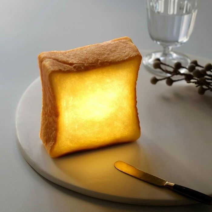 Bread Lamp