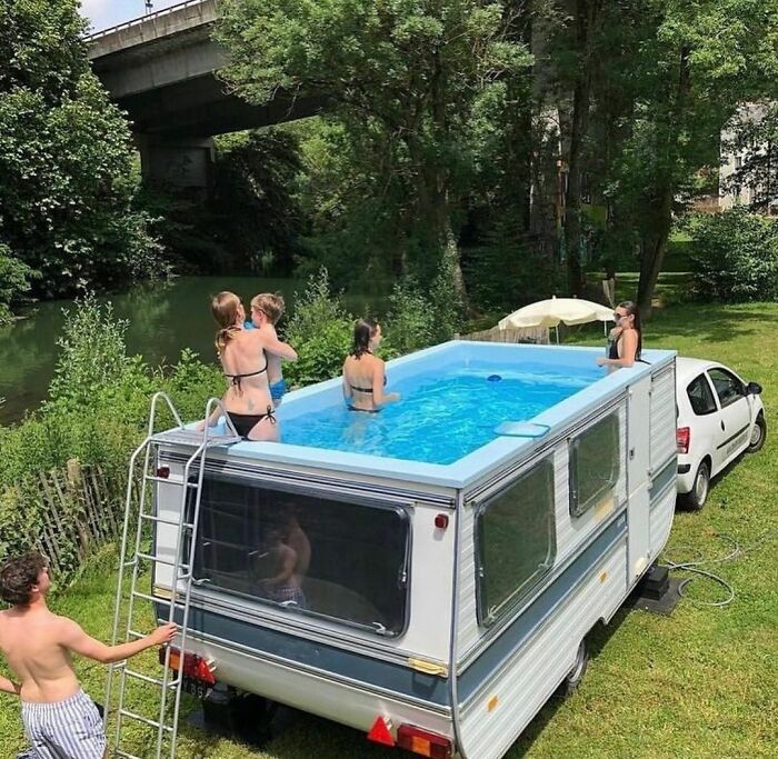 Pool Caravans