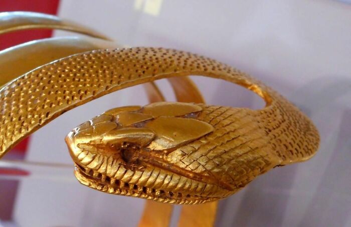 Gold Bracelet From The “House Of The Faun”, Pompeii Worn On The Arm Rather Than The Wrist, The Snake-Shaped Bracelet Was A Classic Of Roman Fashion From The 1st Century Ad