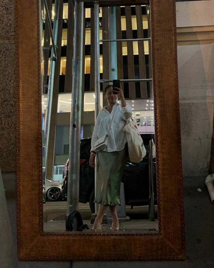 His Absurdly Gorgeous 6 Foot Mirror Is Too Big For The Ig Frame!