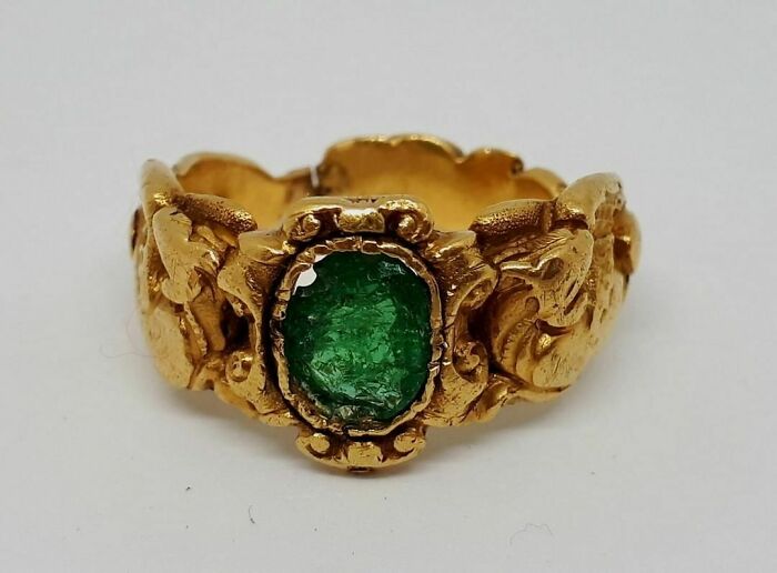 Gold Emerald Ring, Spain, 16th Century
