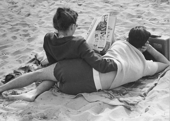 Couple On Beach, Coney Island, 1947. Photo By Ruth Orkin
