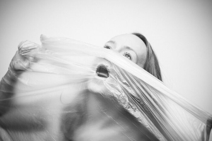 I Tried To Make A Photo Shoot Of My Story After I Suffered From Abuse (8 Pics)