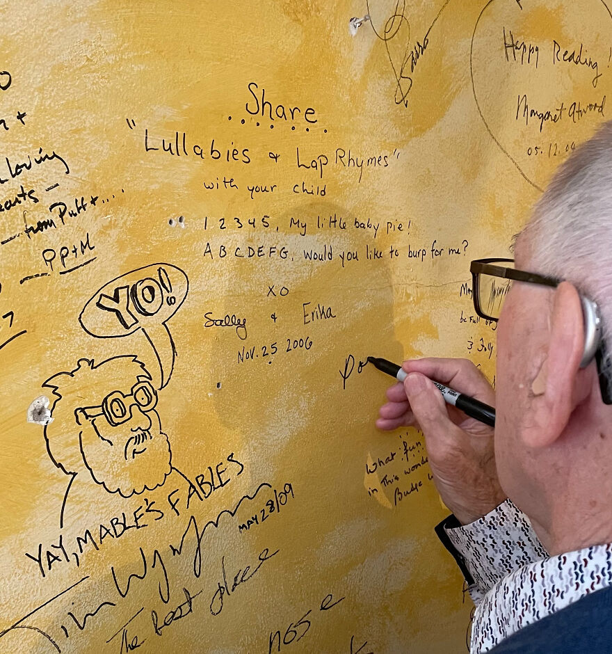 I Went On A Book Tour With My 93-Year-Old Grandfather I Went On A Book Tour With My 93-Year-Old Grandfather