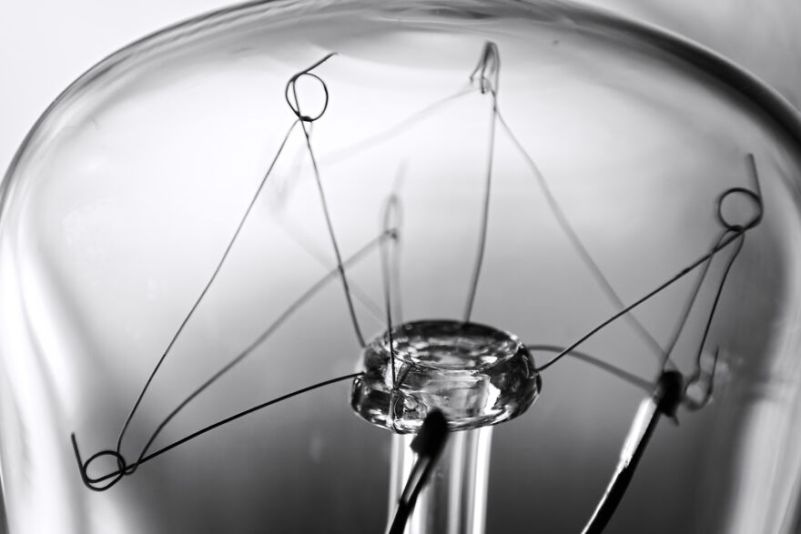 I Took Some Abstract Photos Using Traditional Light Bulbs And Turned Out They Are Beautiful (12 Pics)