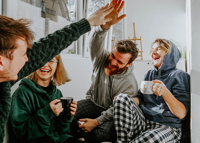 Our Readers Share How Their Friends And Family Reacted To Them Coming Out (30 Stories)