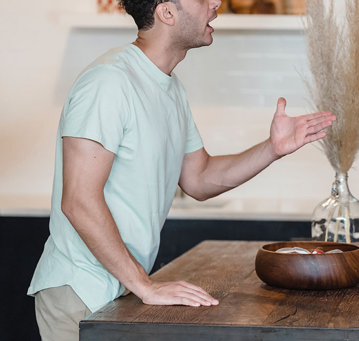 People Are Loving How This Leech Son Finally Got What He Deserved After Living Off Of His Parents' Income For 31 Years People Are Loving How This Leech Son Finally Got What He Deserved After Living Off Of His Parents' Income For 31 Years