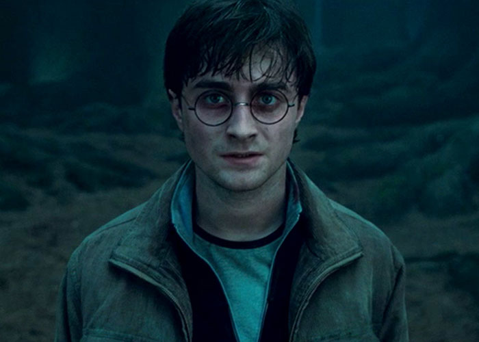 30 Alternate And Infuriating 'Harry Potter' Endings J. K. Rowling Wouldn't Dare To Write