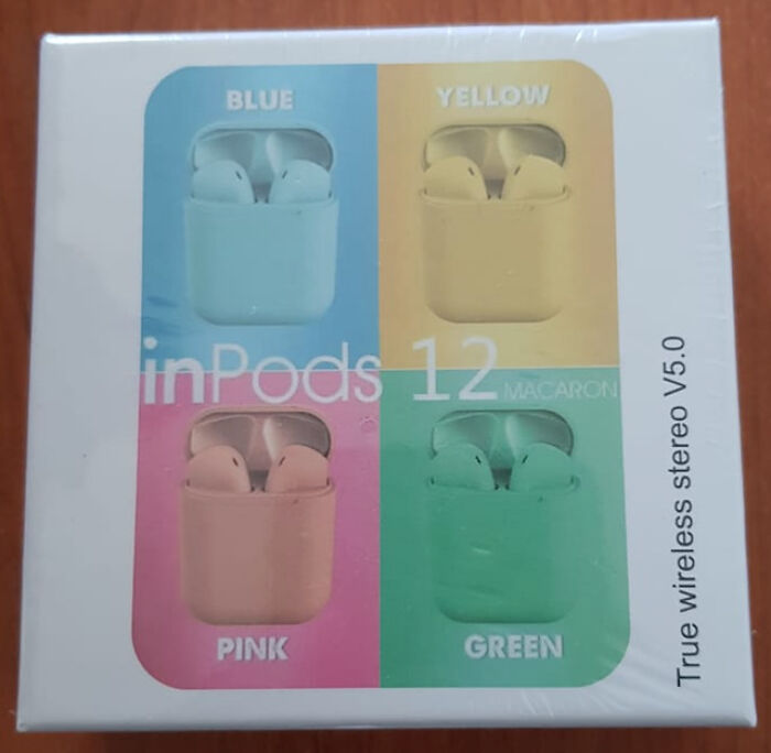 Pagué $180 por unos auriculares AirPod de Apple. Recibí estos auriculares chinos Inpods 12. Amazon me dijo que debía devolver el artículo para obtener el reembolso, pero ahora dicen que debo devolver los “AirPod originales” para tener mi dinero. ¡Genial!