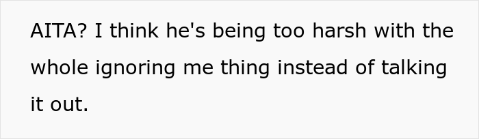 “AITA For Telling My Fiancé He Embarrassed Me When He Started Singing ‘Happy Birthday’ To His 5 Y.O. Son At The Restaurant?”