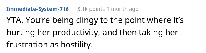 26 Y.O. Woman Reports Her Coworker To HR For Creating "An Overly Hostile Work Environment," Folks Online Call Her The Jerk 26 Y.O. Woman Reports Her Coworker To HR For Creating "An Overly Hostile Work Environment," Folks Online Call Her The Jerk
