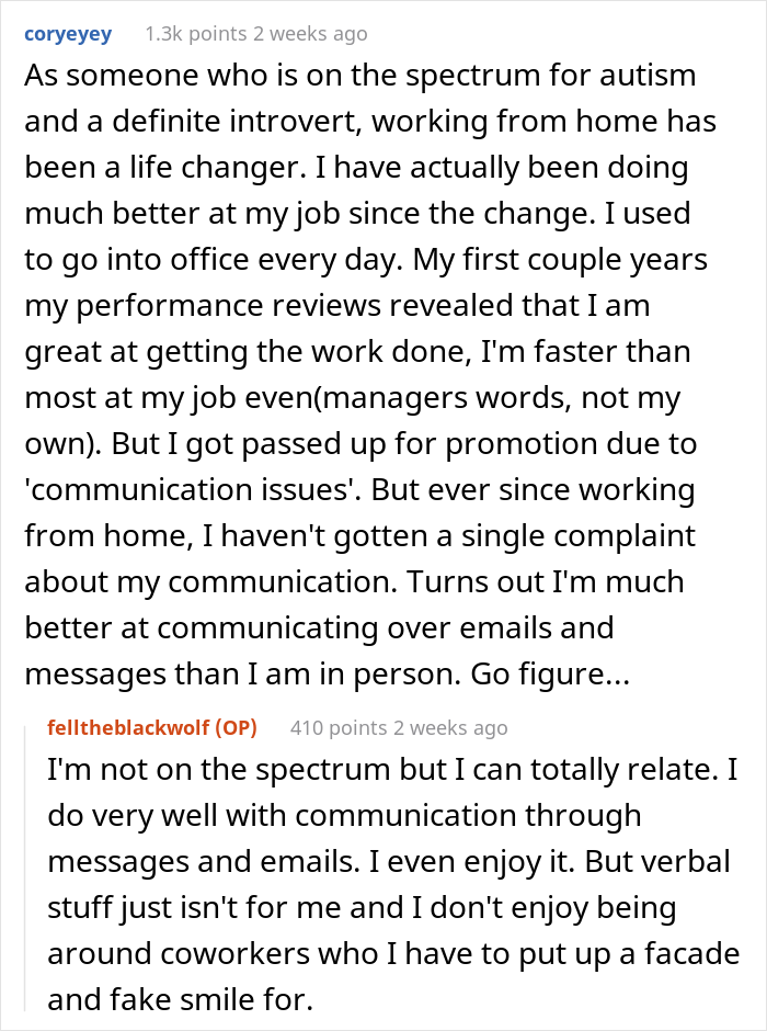 Employee Has Had Enough After Annoying HR Lady Kept Pestering Her About Silly Things And Touching Her Employee Has Had Enough After Annoying HR Lady Kept Pestering Her About Silly Things And Touching Her