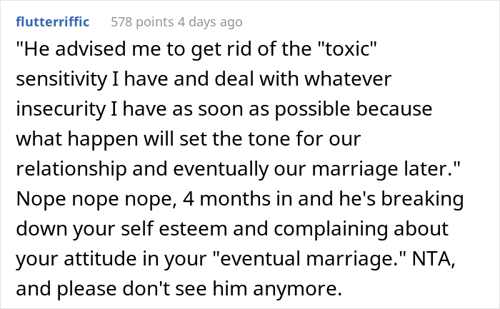 Woman Storms Out From A Dinner With Boyfriend After He Claims His Dog Thinks She's Ugly Woman Storms Out From A Dinner With Boyfriend After He Claims His Dog Thinks She's Ugly