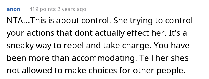 Vegan Teen Expects Everyone To Accommodate Her New Diet And Stop Eating Meat At Home, Dad Disagrees Vegan Teen Expects Everyone To Accommodate Her New Diet And Stop Eating Meat At Home, Dad Disagrees