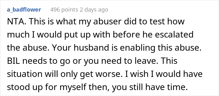 Creepy Man Keeps Walking In On His Sister-In-Law In The Bathroom, Family Drama Ensues Creepy Man Keeps Walking In On His Sister-In-Law In The Bathroom, Family Drama Ensues