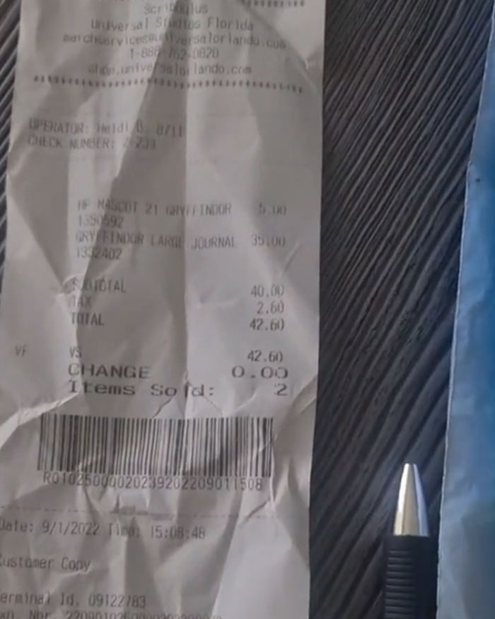 British Family Goes To Universal Studios, Leaves Speechless After Spending $1,113 In A Single Day British Family Goes To Universal Studios, Leaves Speechless After Spending $1,113 In A Single Day