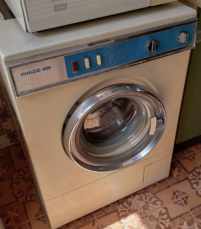 This About 40-Year-Old, And Still Working, Ford Build Washing Machine