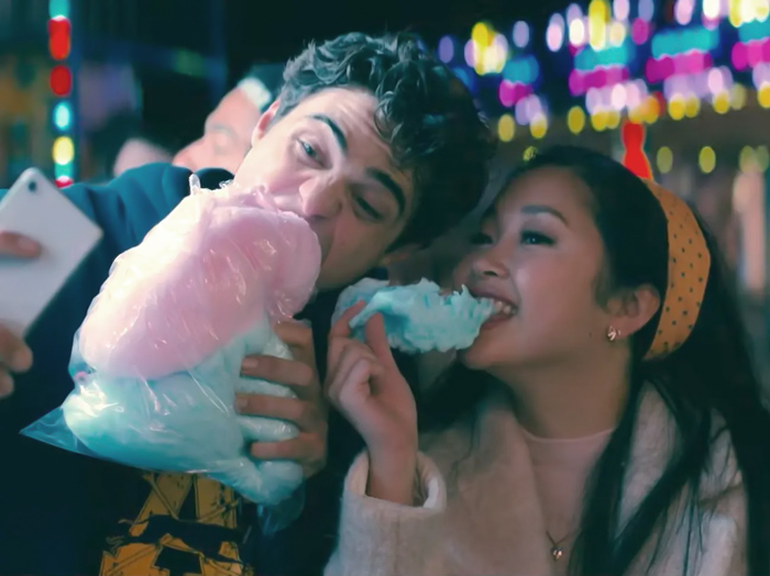 Peter and Lara eating cotton candy